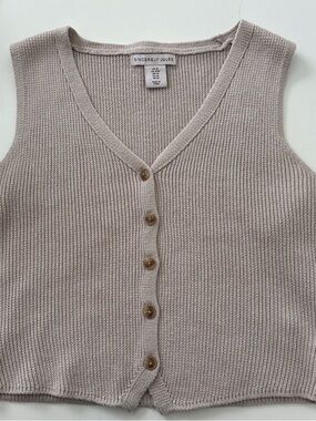 Sincerely Jules Taupe Ribbed Button-Front Knit Vest